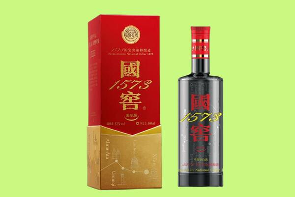 东莞高埗镇回收国窖1573.jpg